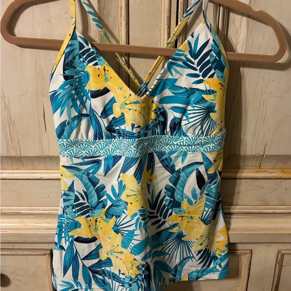 Women’s Lands End Tankini Sports Top. Size 10D. EUC.